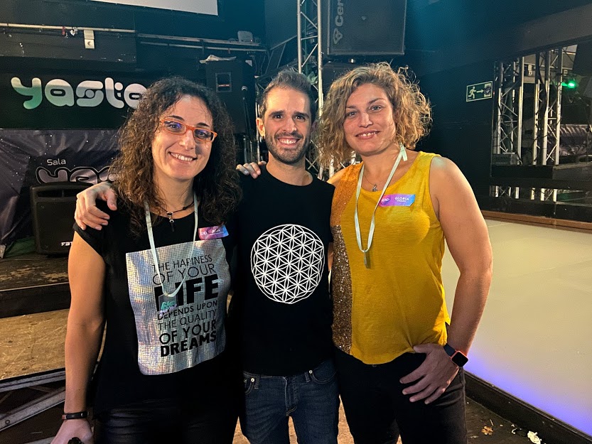 Antonio G. con Gloria y Rosa