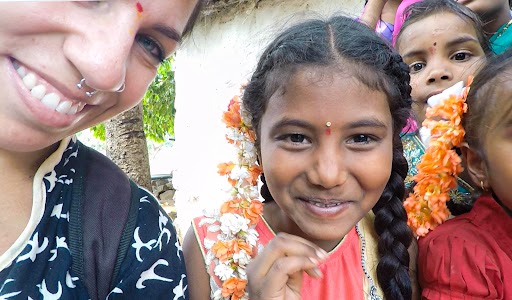 programas solidarios escuela nómada digital